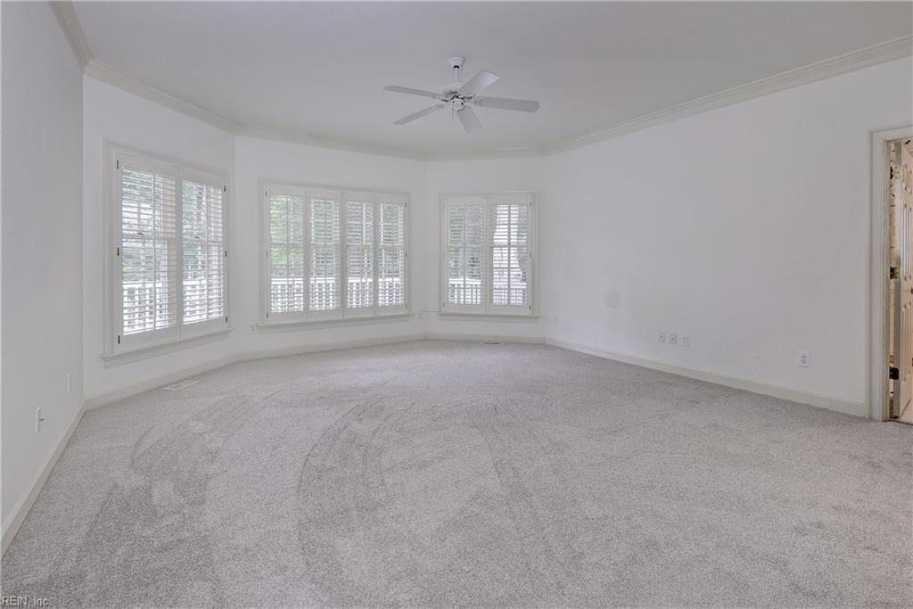 101 Harbour Town Property Photo 25