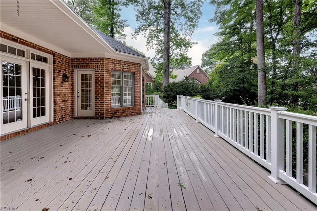 101 Harbour Town Property Photo 37