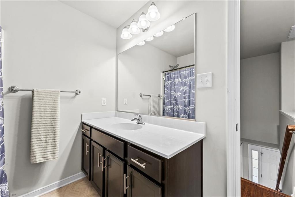 6912 Woodside St Property Photo 24