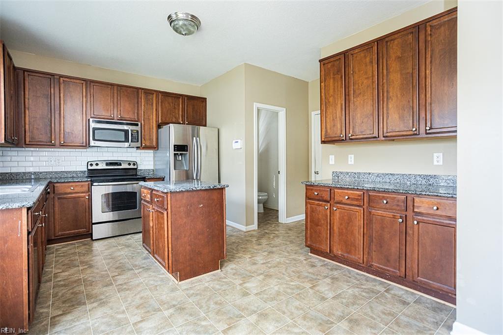 4225 High Tide Way Property Photo 5