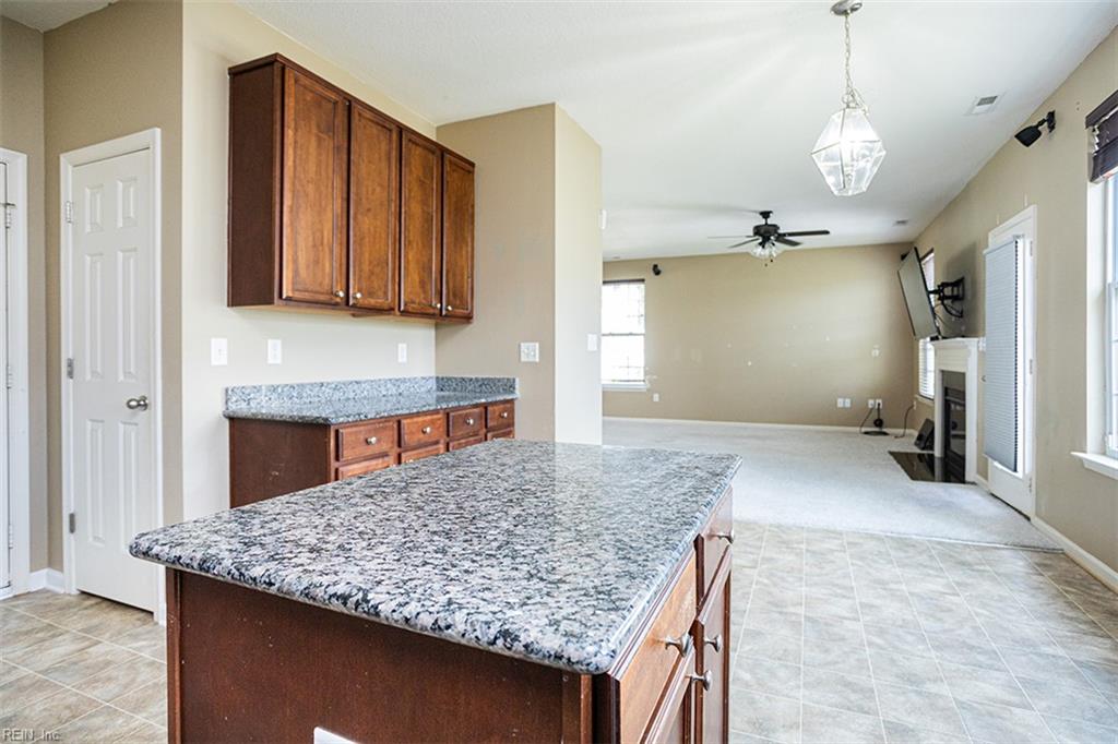 4225 High Tide Way Property Photo 7