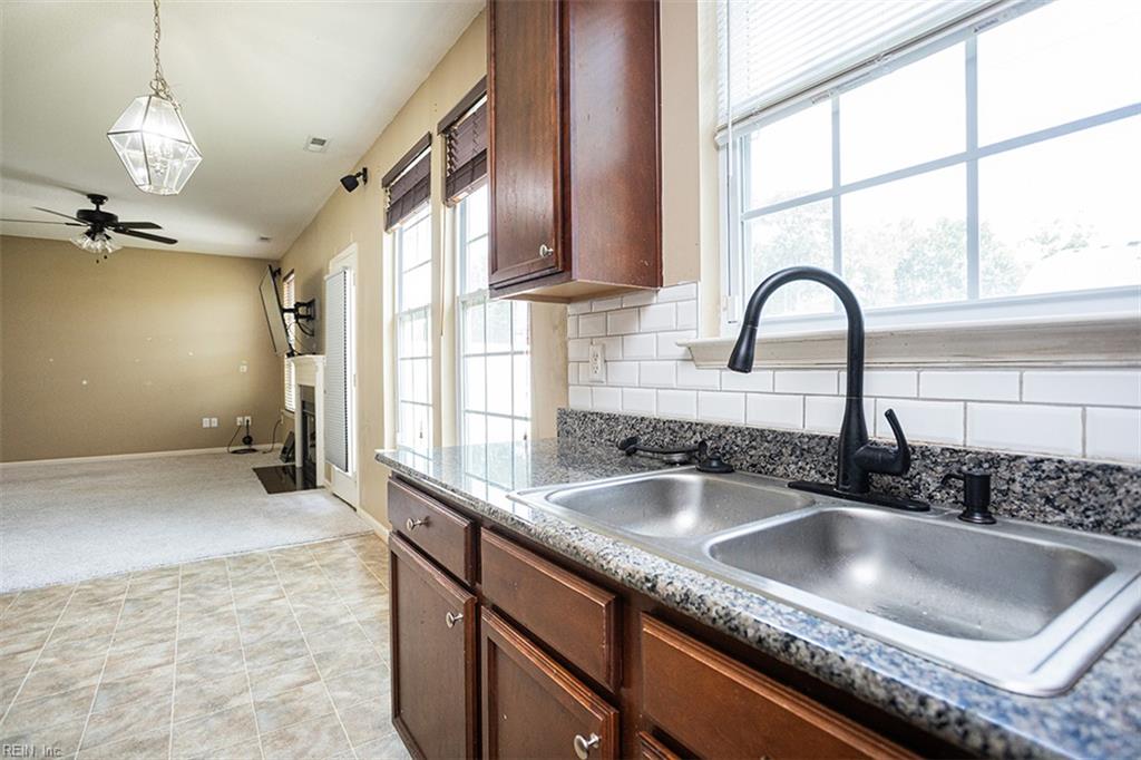 4225 High Tide Way Property Photo 9