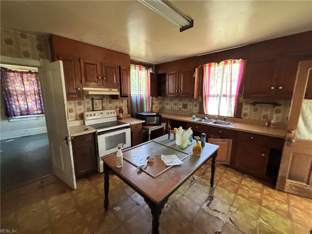 601 Mt Vernon Ave Property Photo 3