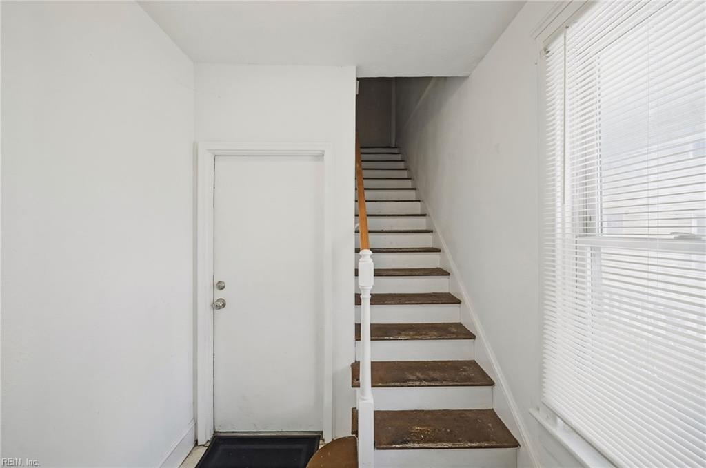 1013 Elkin St Property Photo 19