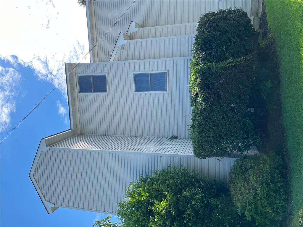 1337 Longwood Dr Property Photo 26