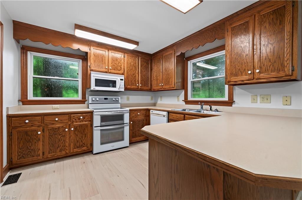 1475 Cherry Grove Rd N Property Photo 21