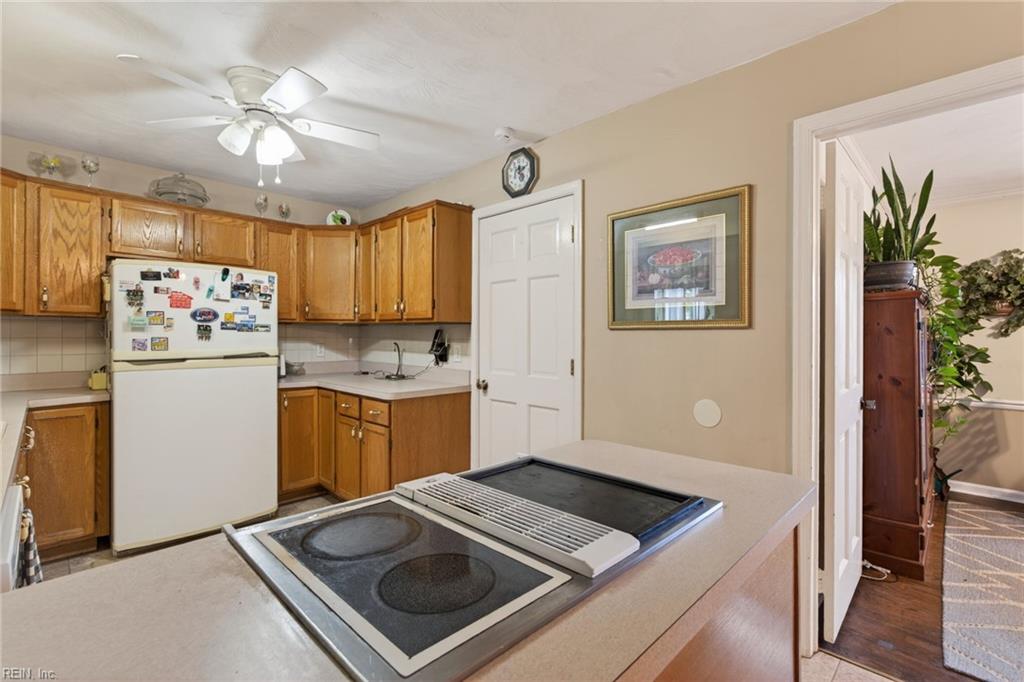 2904 Sir Walter Cres Property Photo 20