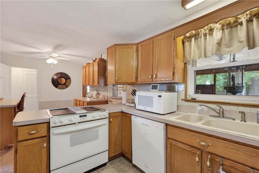 2904 Sir Walter Cres Property Photo 22