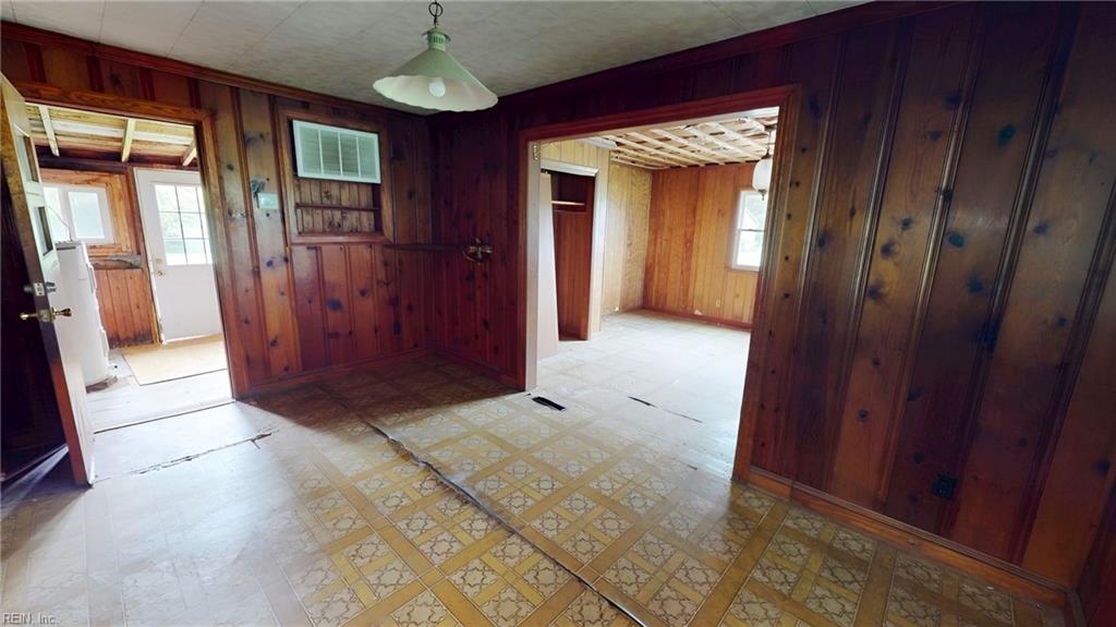 5856 Godwin Blvd Property Photo 16