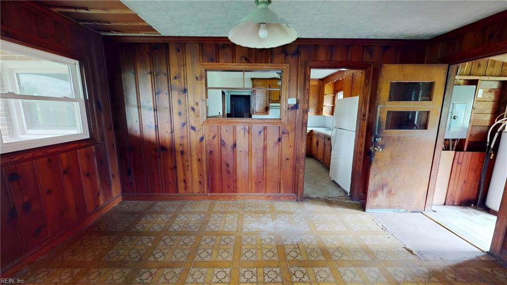 5856 Godwin Blvd Property Photo 18