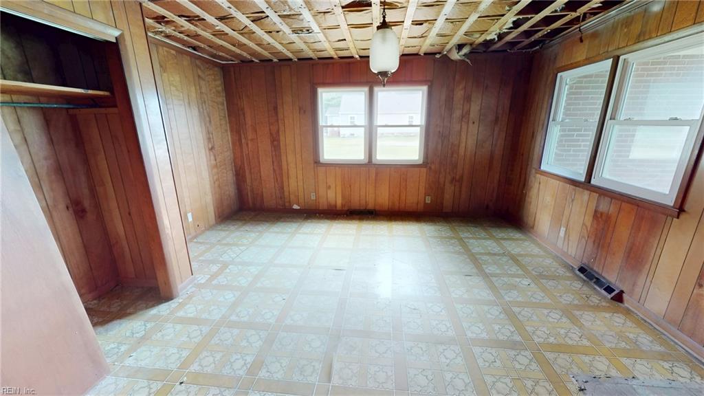 5856 Godwin Blvd Property Photo 19
