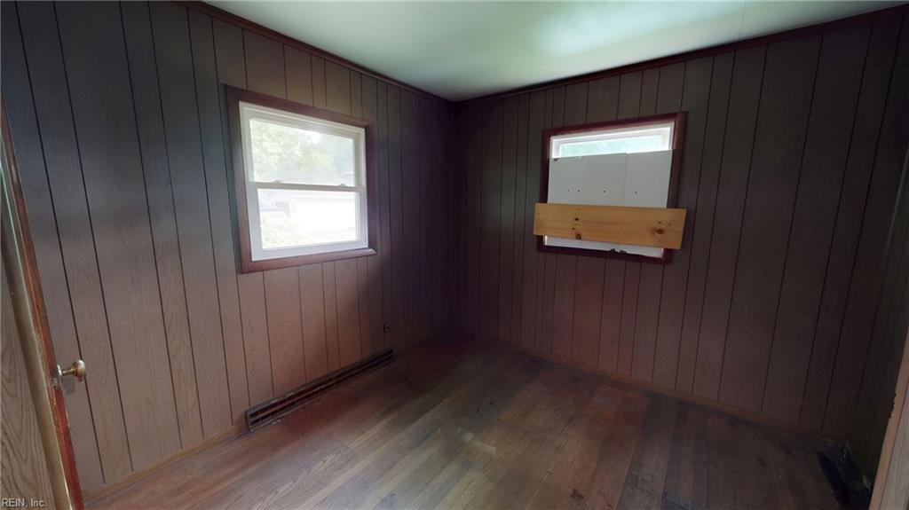 5856 Godwin Blvd Property Photo 26
