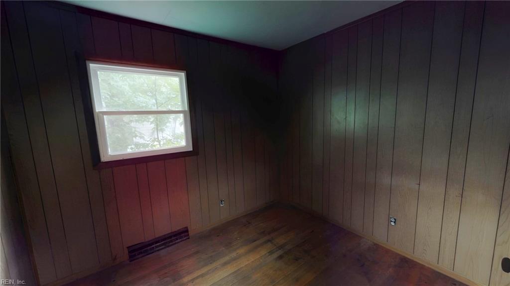 5856 Godwin Blvd Property Photo 30