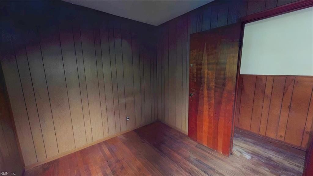 5856 Godwin Blvd Property Photo 31