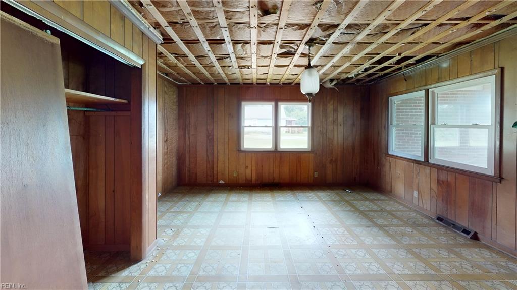 5856 Godwin Blvd Property Photo 35