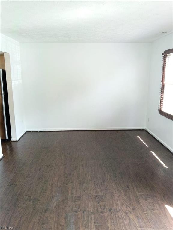 525 Chanticlar Ct Property Photo 7