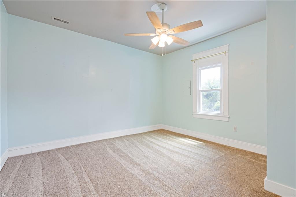 1421 Chesapeake Ave Property Photo 21