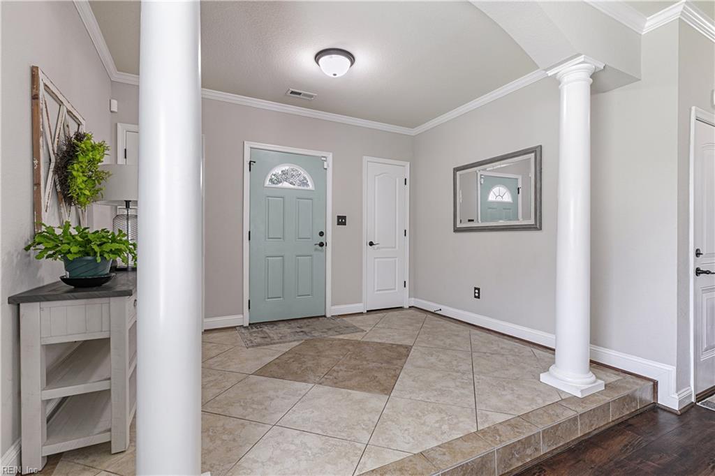 7530 Villa Ct Property Photo 3