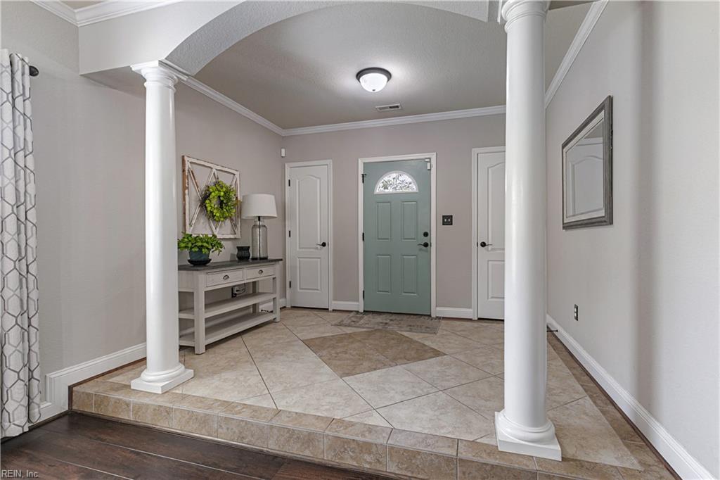 7530 Villa Ct Property Photo 4