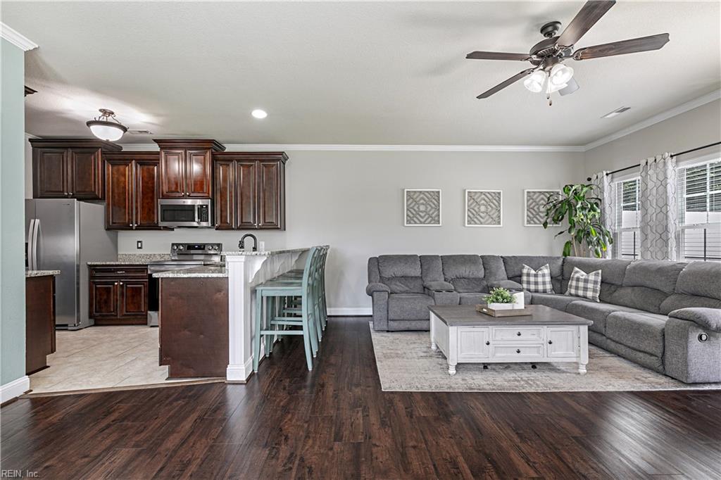 7530 Villa Ct Property Photo 9