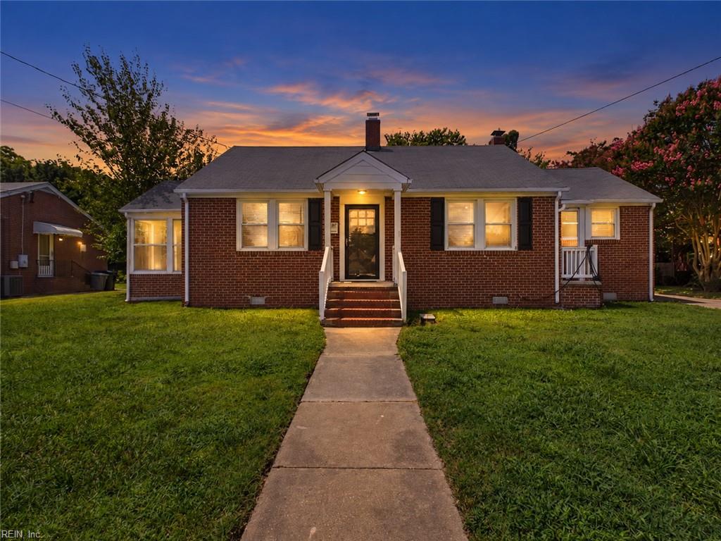 125 Eggleston Ave Property Photo 1