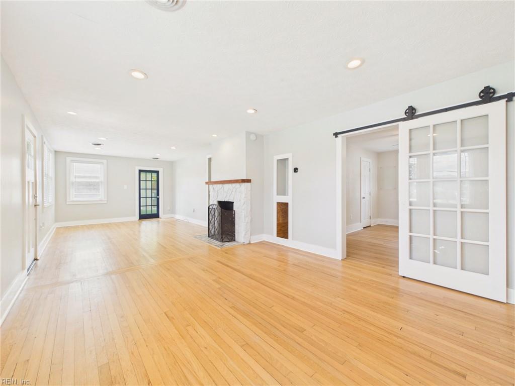125 Eggleston Ave Property Photo 6