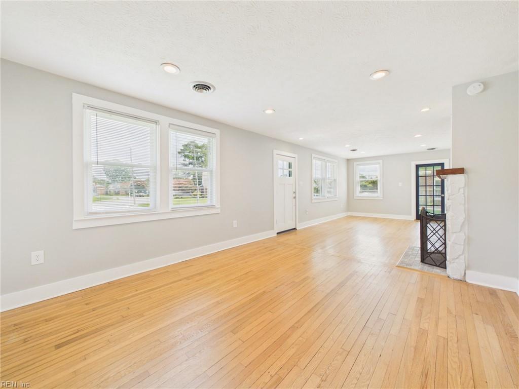 125 Eggleston Ave Property Photo 14