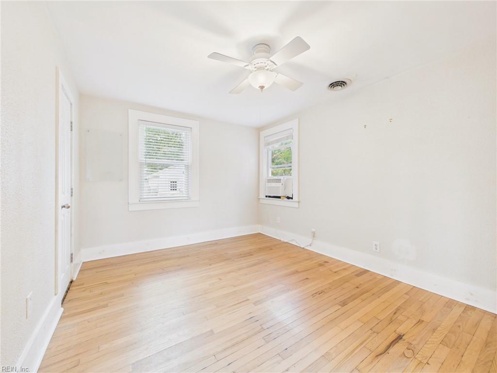 125 Eggleston Ave Property Photo 19
