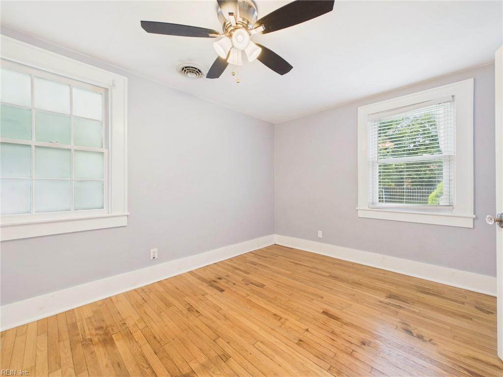 125 Eggleston Ave Property Photo 24
