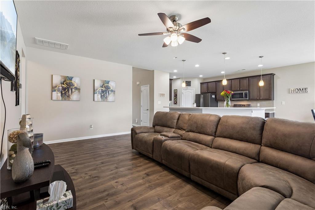 4067 Ravine Gap Dr Property Photo 7