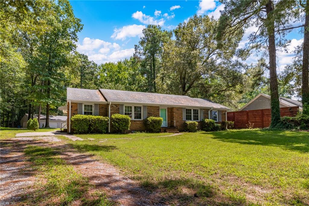 18153 Rosemont Rd Property Photo 3