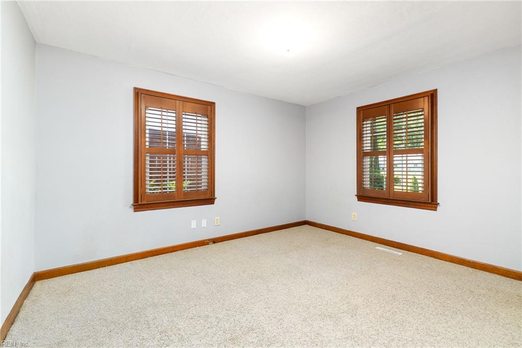 18153 Rosemont Rd Property Photo 20