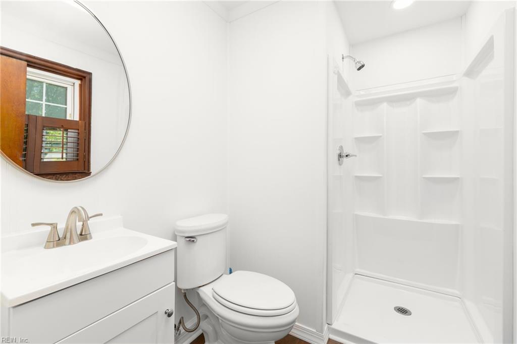 18153 Rosemont Rd Property Photo 23