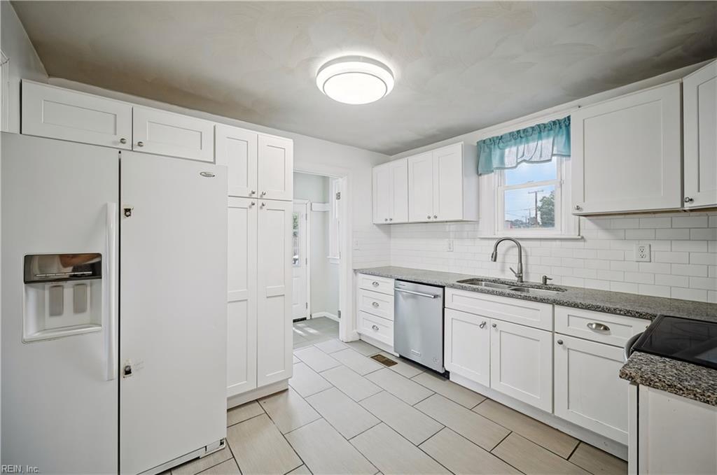 2701 Bainbridge Blvd Property Photo 10