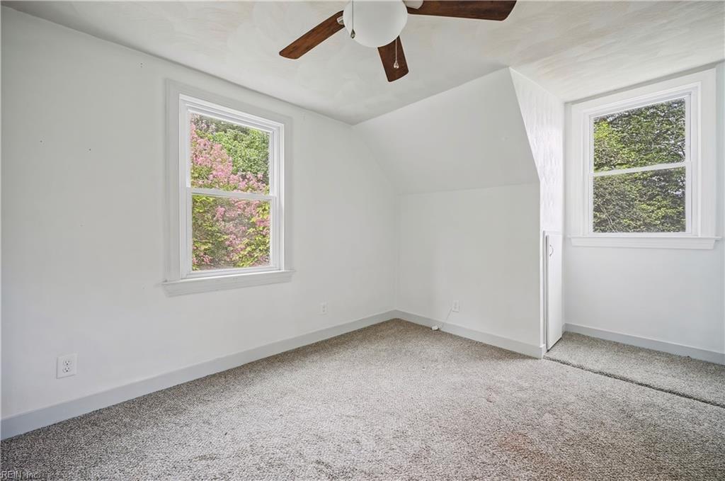 2701 Bainbridge Blvd Property Photo 21