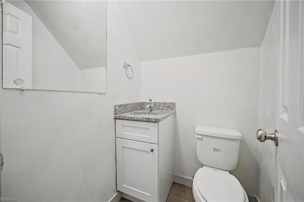 2701 Bainbridge Blvd Property Photo 23