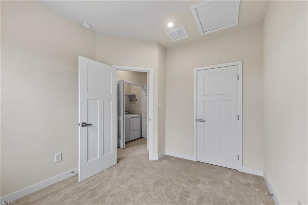 208 Fost Blvd Property Photo 10
