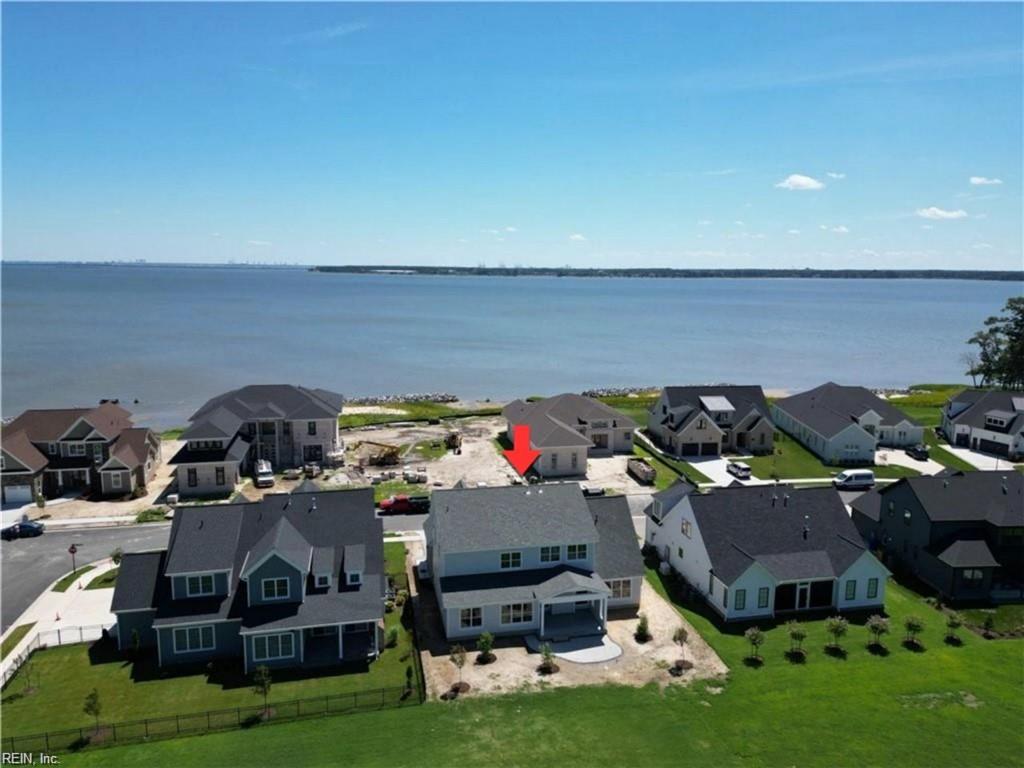 27 River Edge Dr Property Photo 3