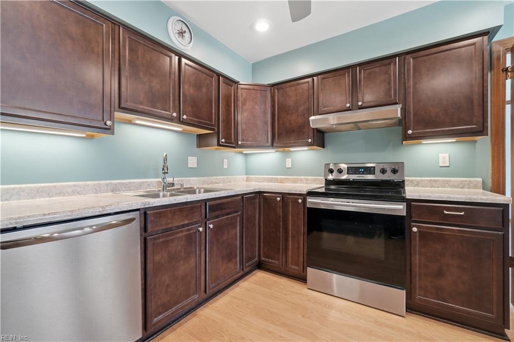 1132 Kittery Dr Property Photo 15