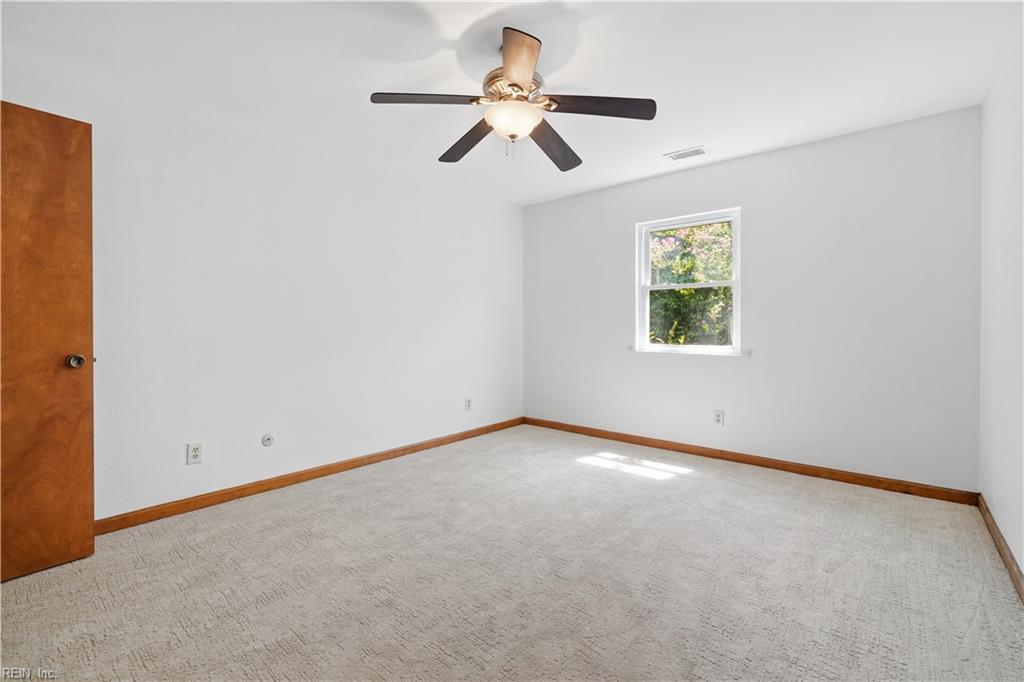 1132 Kittery Dr Property Photo 24