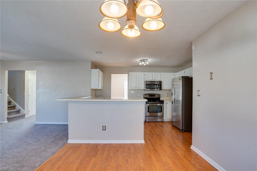 2105 King St Property Photo 8