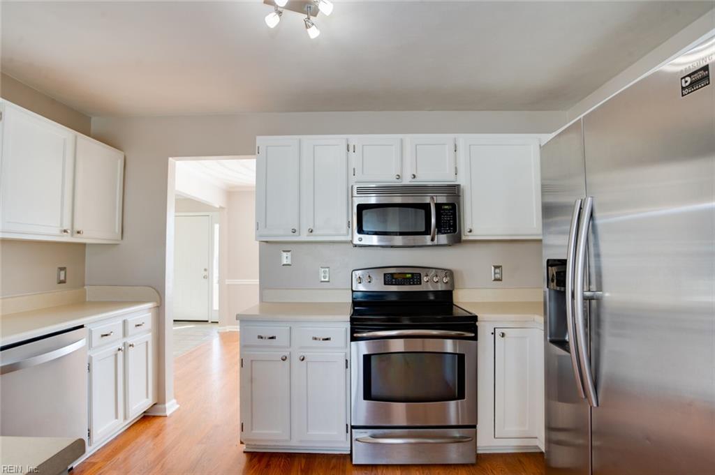 2105 King St Property Photo 10