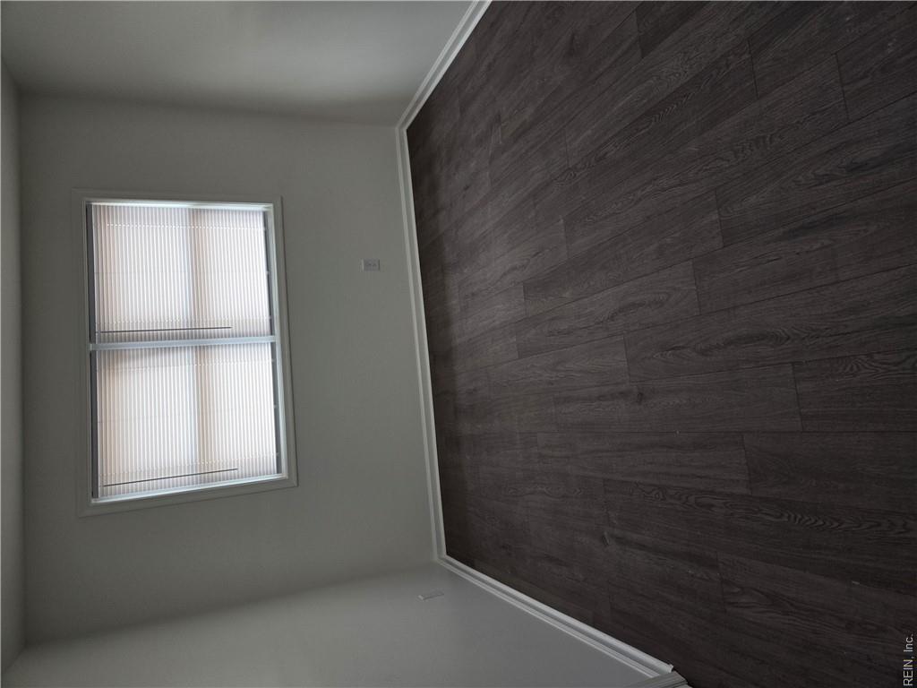 1575 Aspin St Property Photo 8