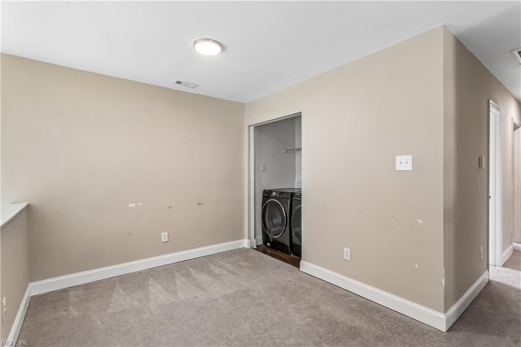 12 Edith Key St Property Photo 19