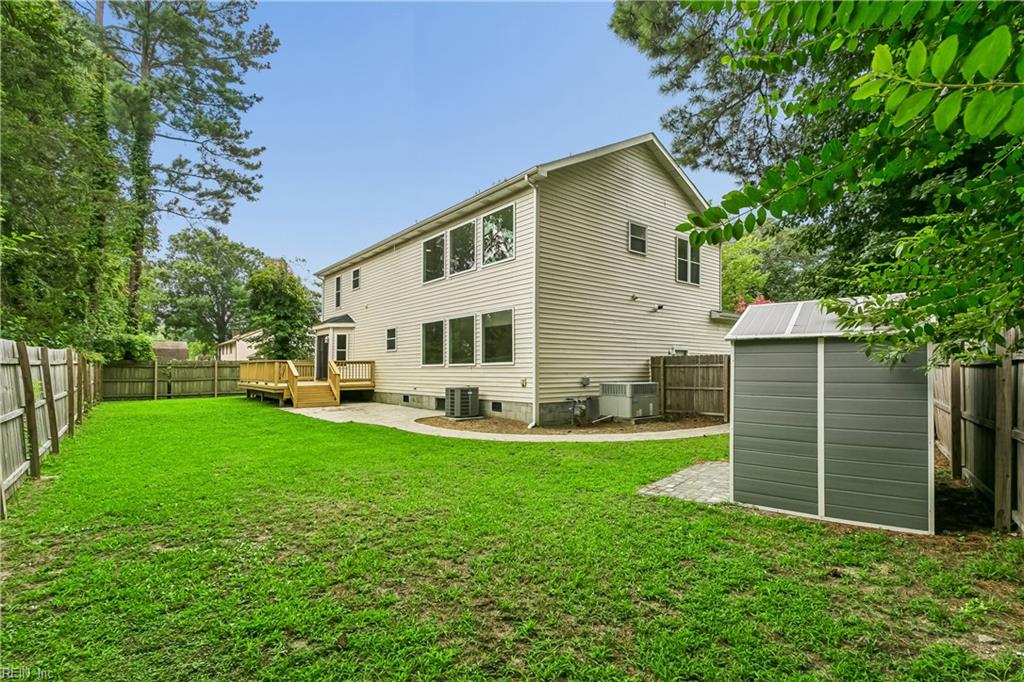 12 Edith Key St Property Photo 36