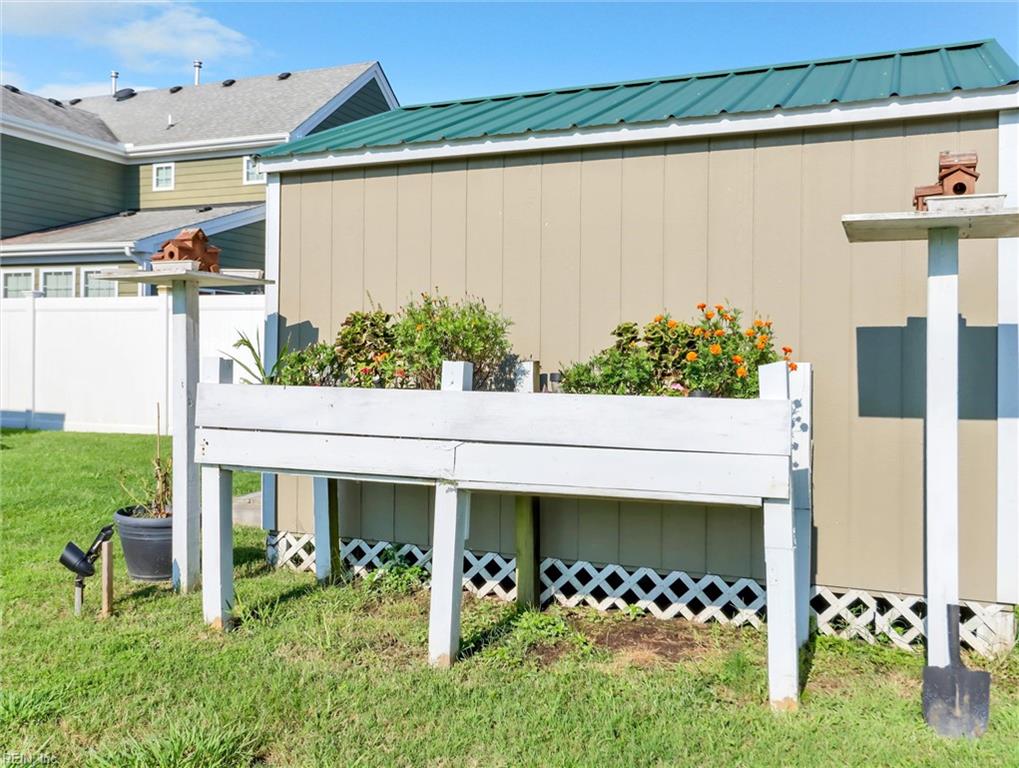 3400 Symonds Way Property Photo 22