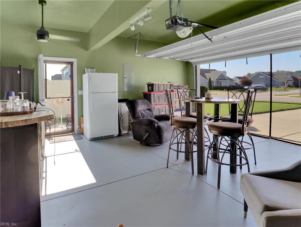 3400 Symonds Way Property Photo 25