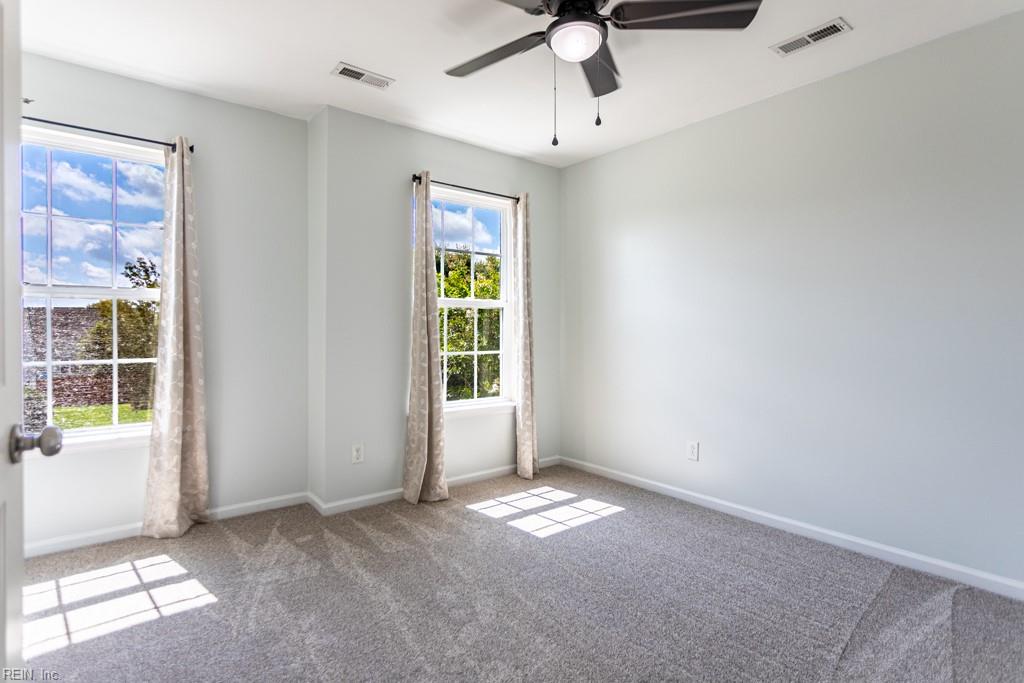 8423 Sheldon Branch Pl Property Photo 18