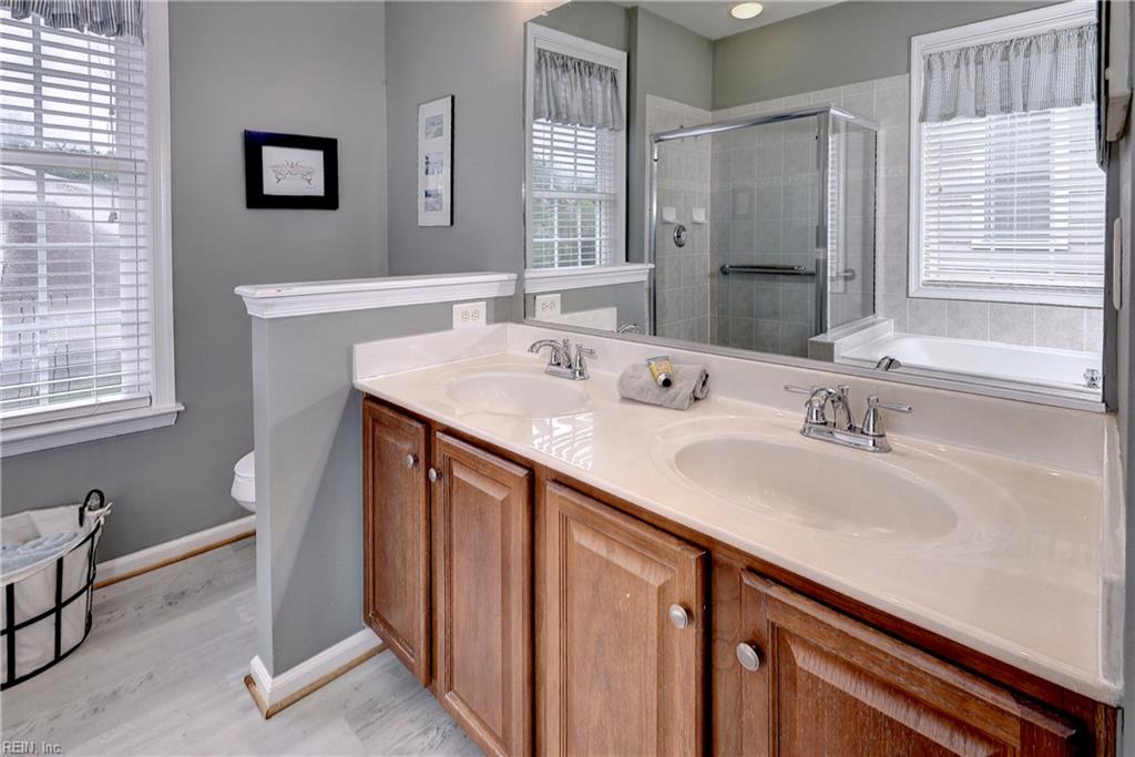 6860 Arthur Hills Dr Property Photo 18