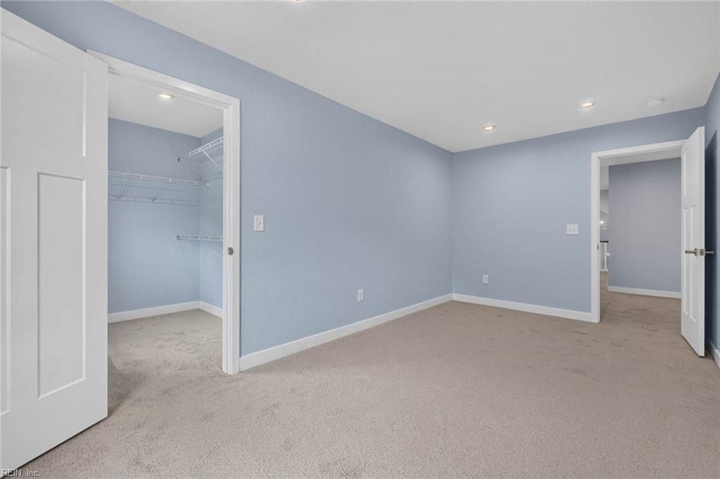 1758 Barkadeer Cv Property Photo 35